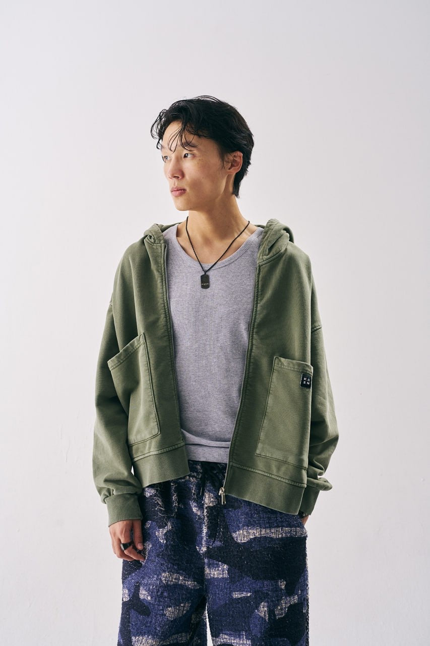 ג׳קט בד ירוק משופשף