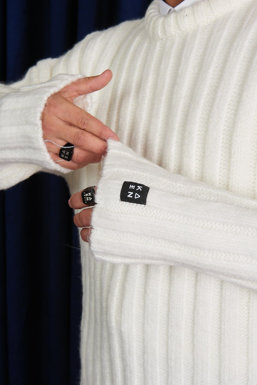 סריג פסים לבן