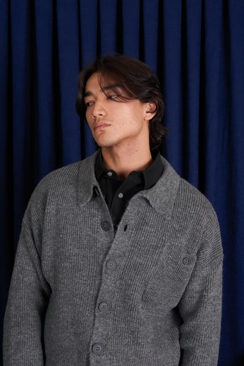 קרדיגן אובסייז אפור